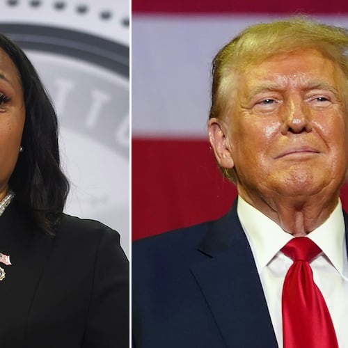 Fulton County District Attorney Fani Willis (left) and former President Donald Trump (Michael Blackshire/AJC & Chris Szagola/AP)