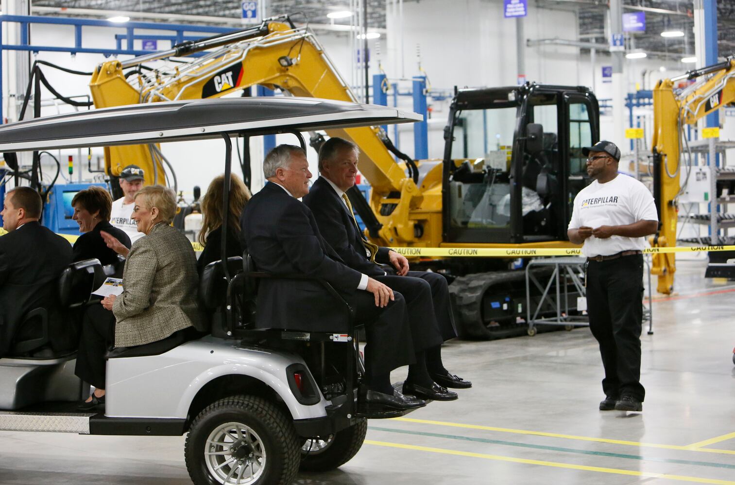 Gov. Deal attends Caterpillar plant grand opening