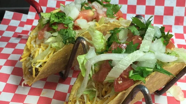 Many Americans grew up consuming hard-shell tacos made with ground beef, and Taco Pete s version is a delightful and delicious vintage eat.