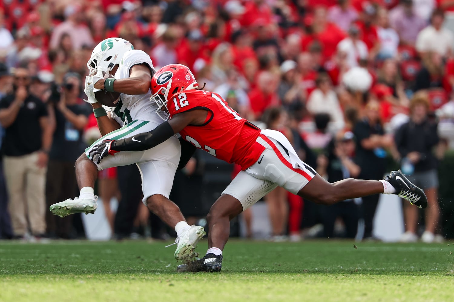 aajc 112225 uga charlotte football

