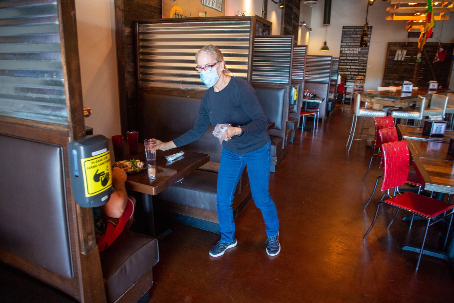 Taqueria del Mar will be offering a traditional Thanksgiving dinner