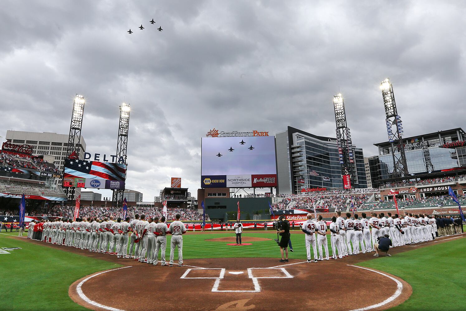 Photos: Opening day festivities at SunTrust Park