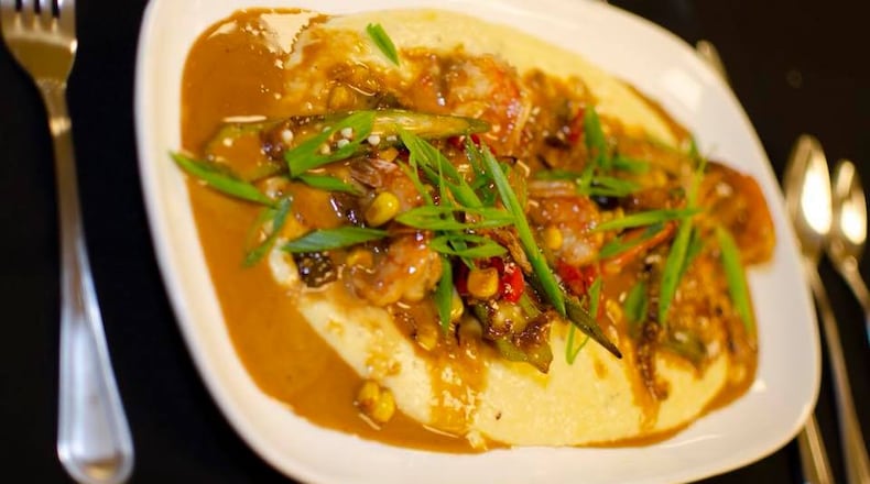 Shrimp and grits at Chipper's Club.