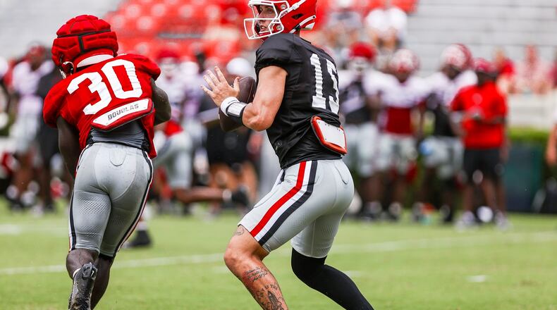 Georgia quarterback Carson Beck (15) during Georgia’s scrimmage at Sanford Stadium in Athens, Ga., on Saturday, Aug. 12, 2023. (Tony Walsh/UGAAA)