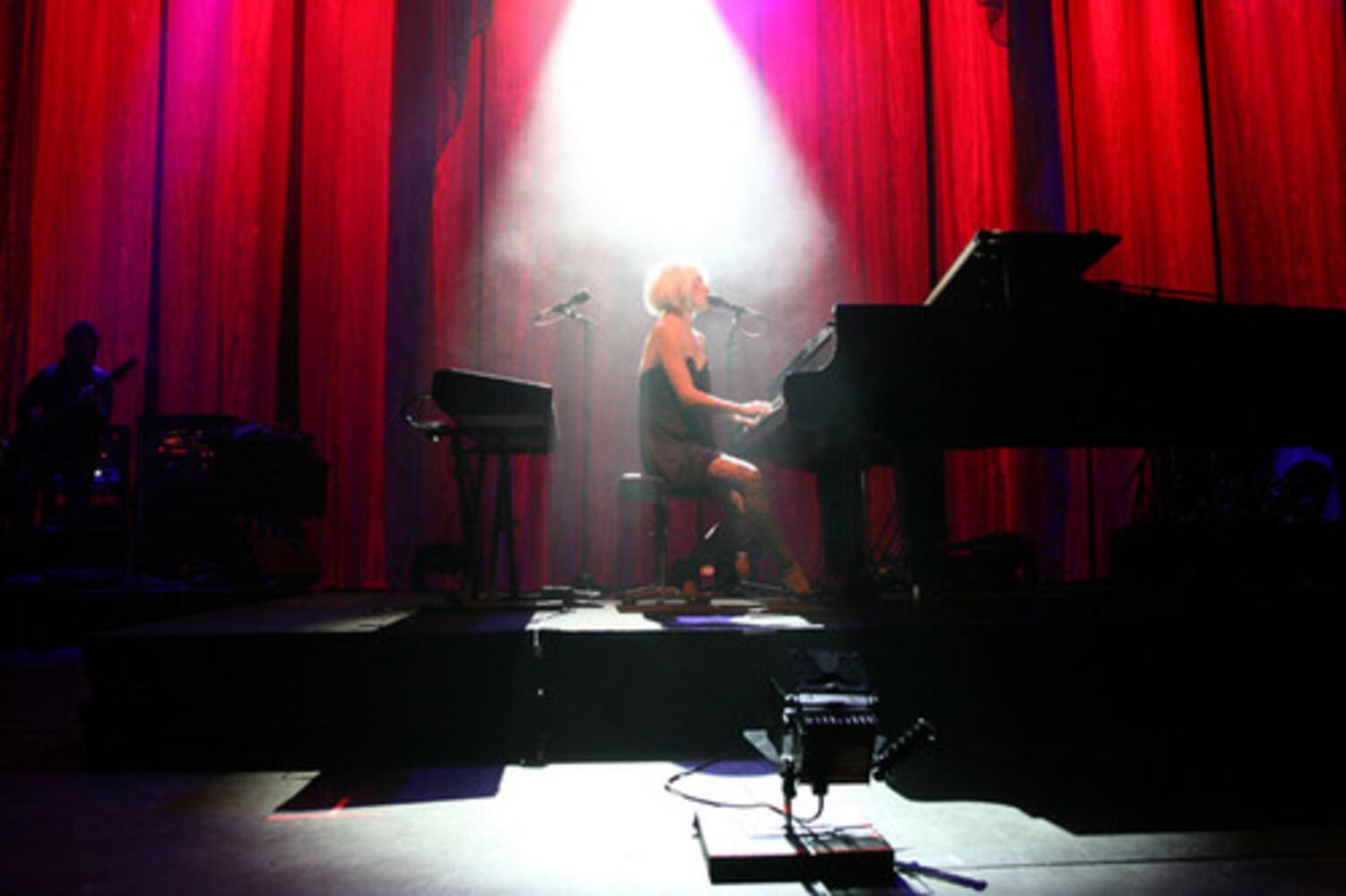 Tori Amos fills the Fox Theatre