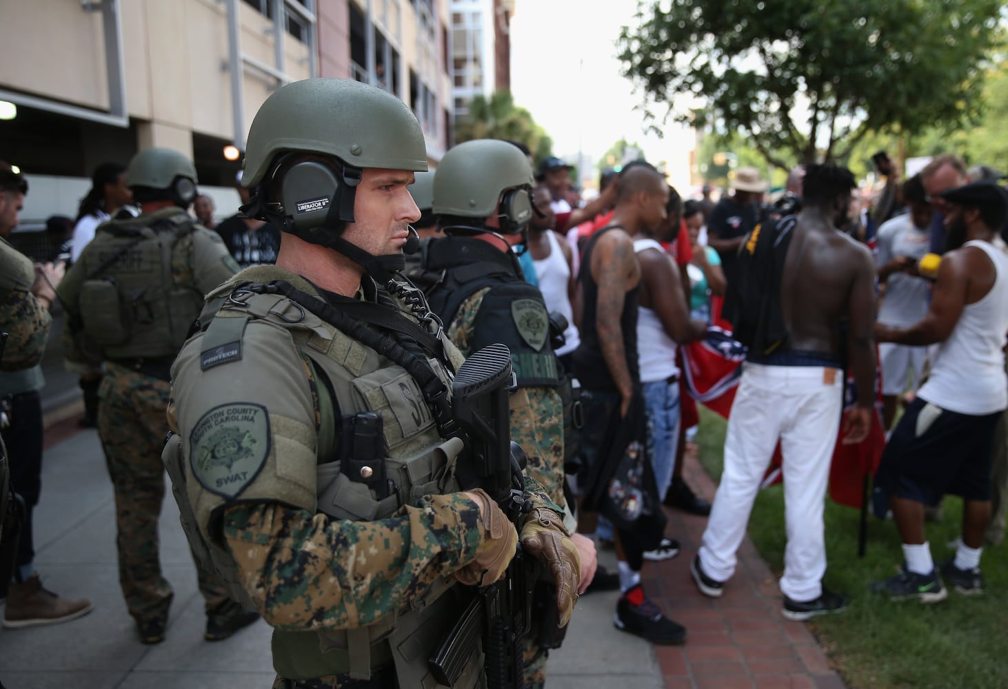 KKK rallies at South Carolina Statehouse