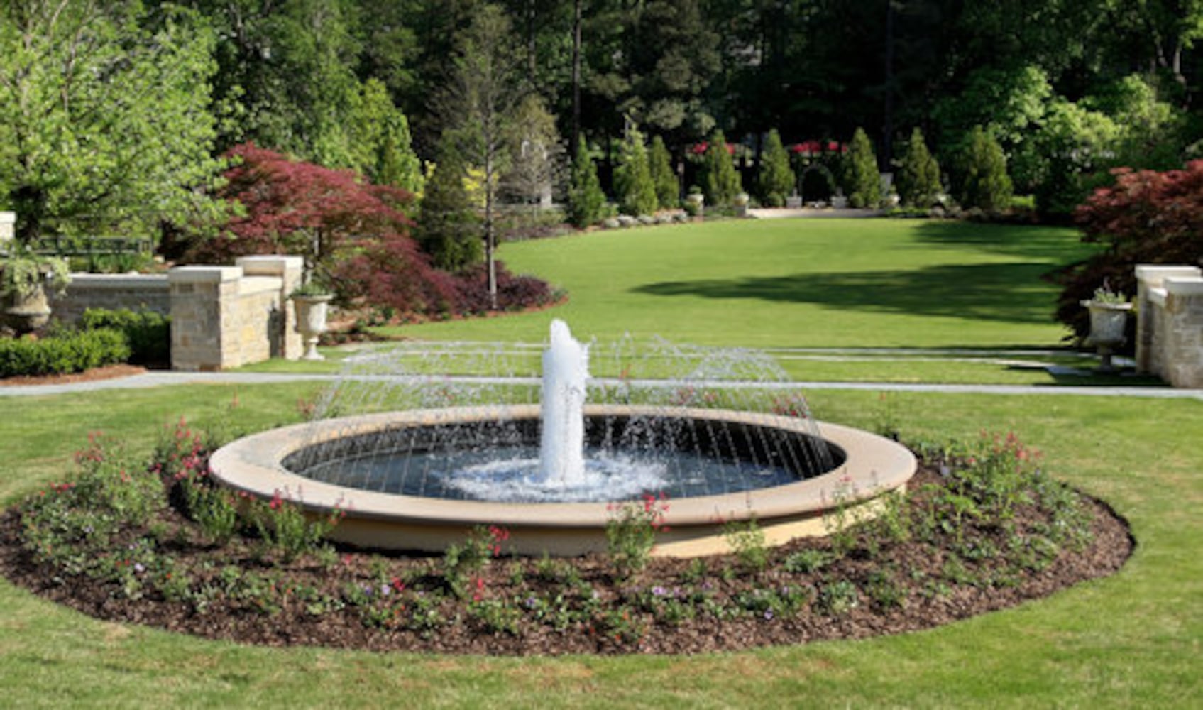 Arthur Blank's garden featured on tour