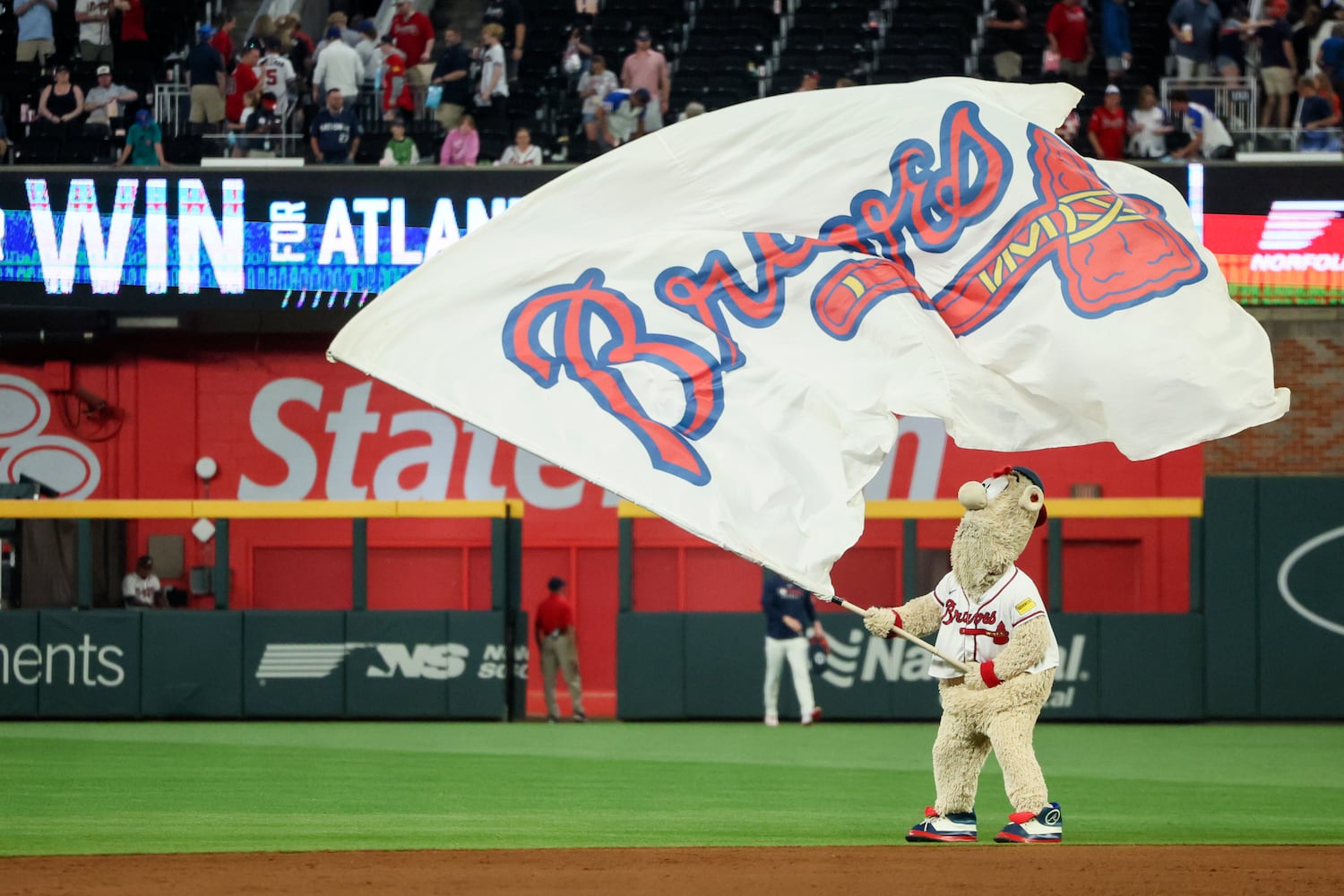 051425 Braves Photos