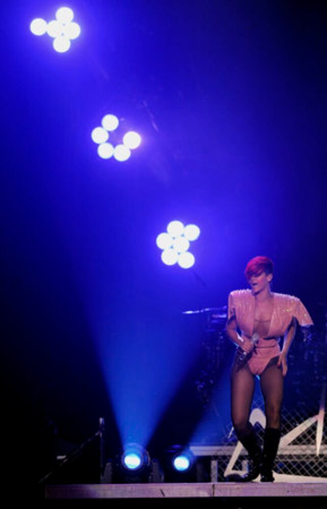 Rihanna on tour at Staples Center