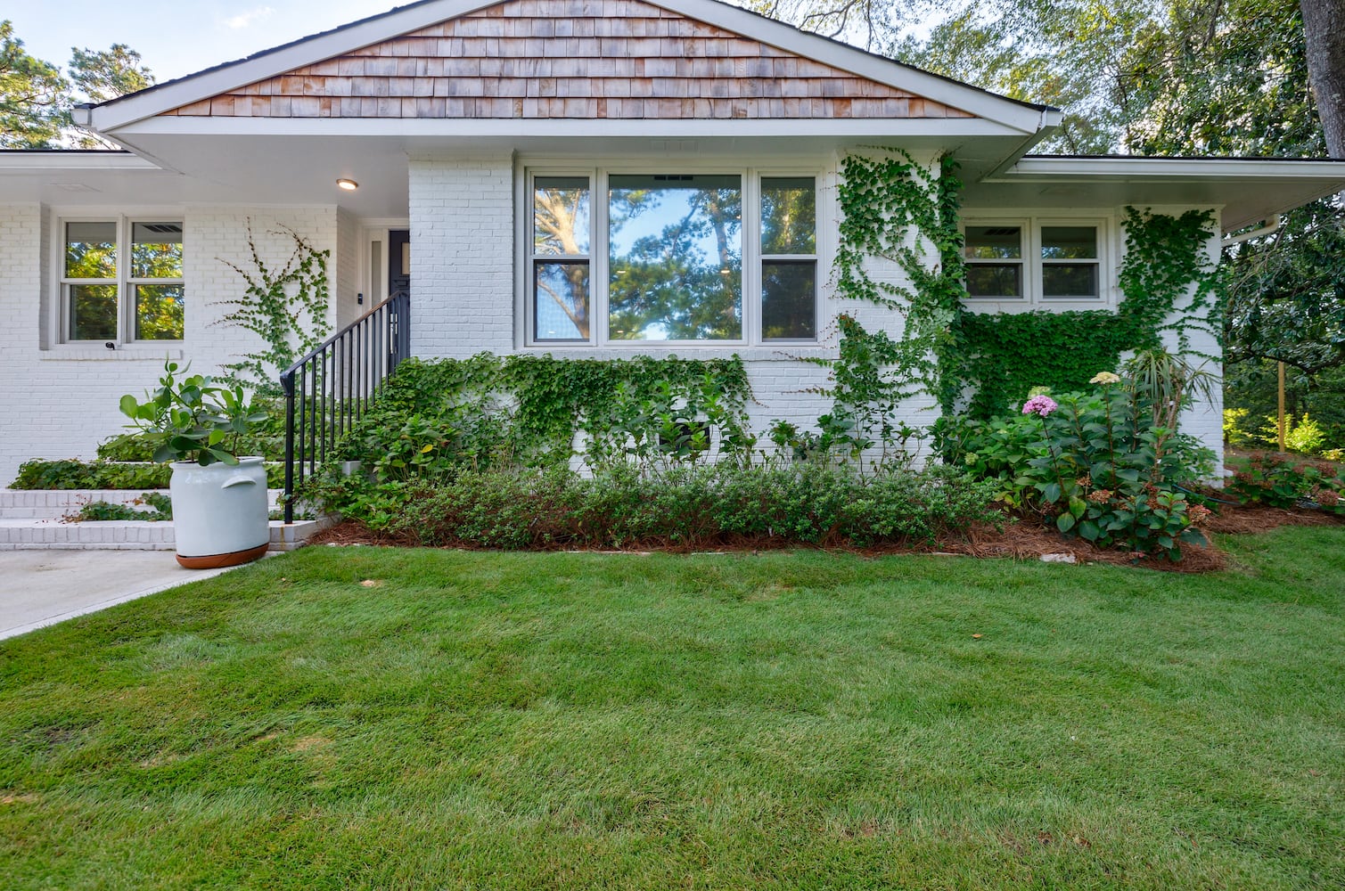 This $1.1 million Golf lover’s sanctuary is a ‘hole in one find’
