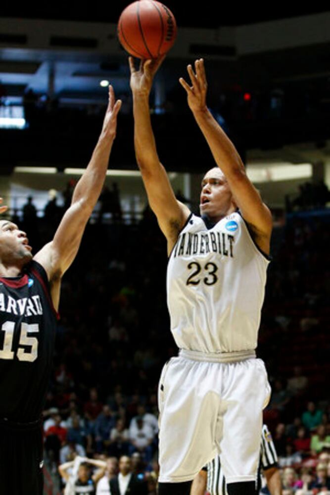 Hawks draft Vanderbilt's Jenkins