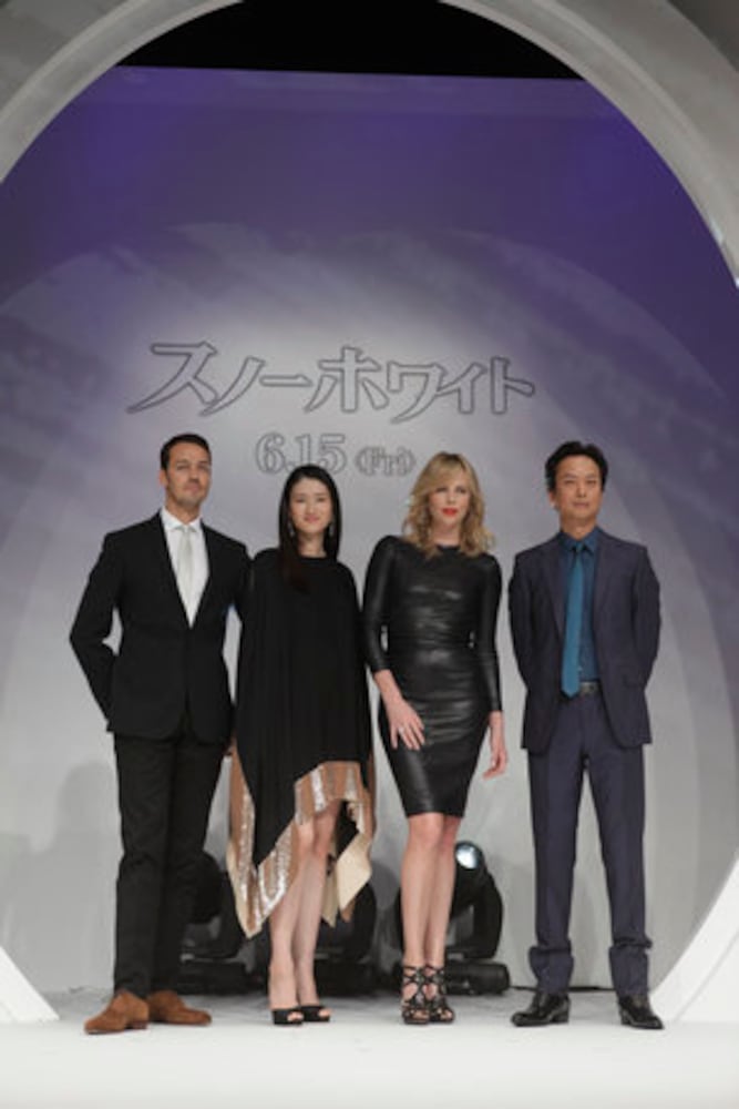 Charlize Theron promotes 'Snow White and the Huntsman'