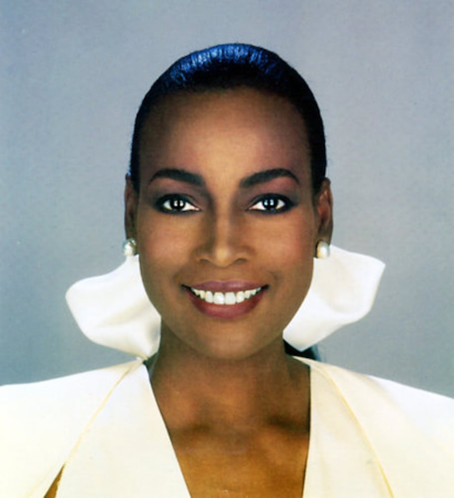 Naomi Sims, first black supermodel, dies of cancer