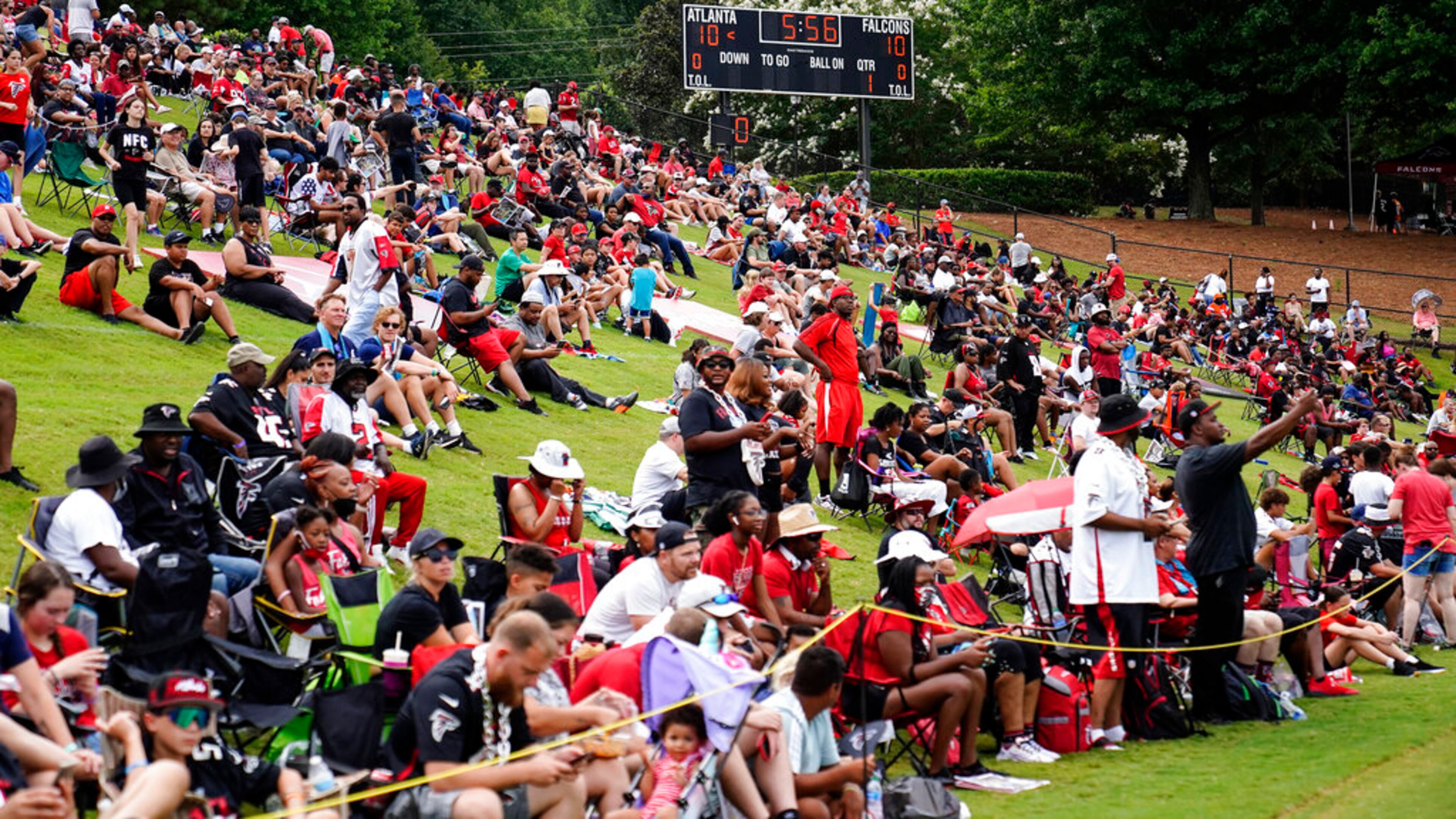 The Falcons will have 11 open public practices this summer at the team's facility in Flowery Branch. (File/AJC)