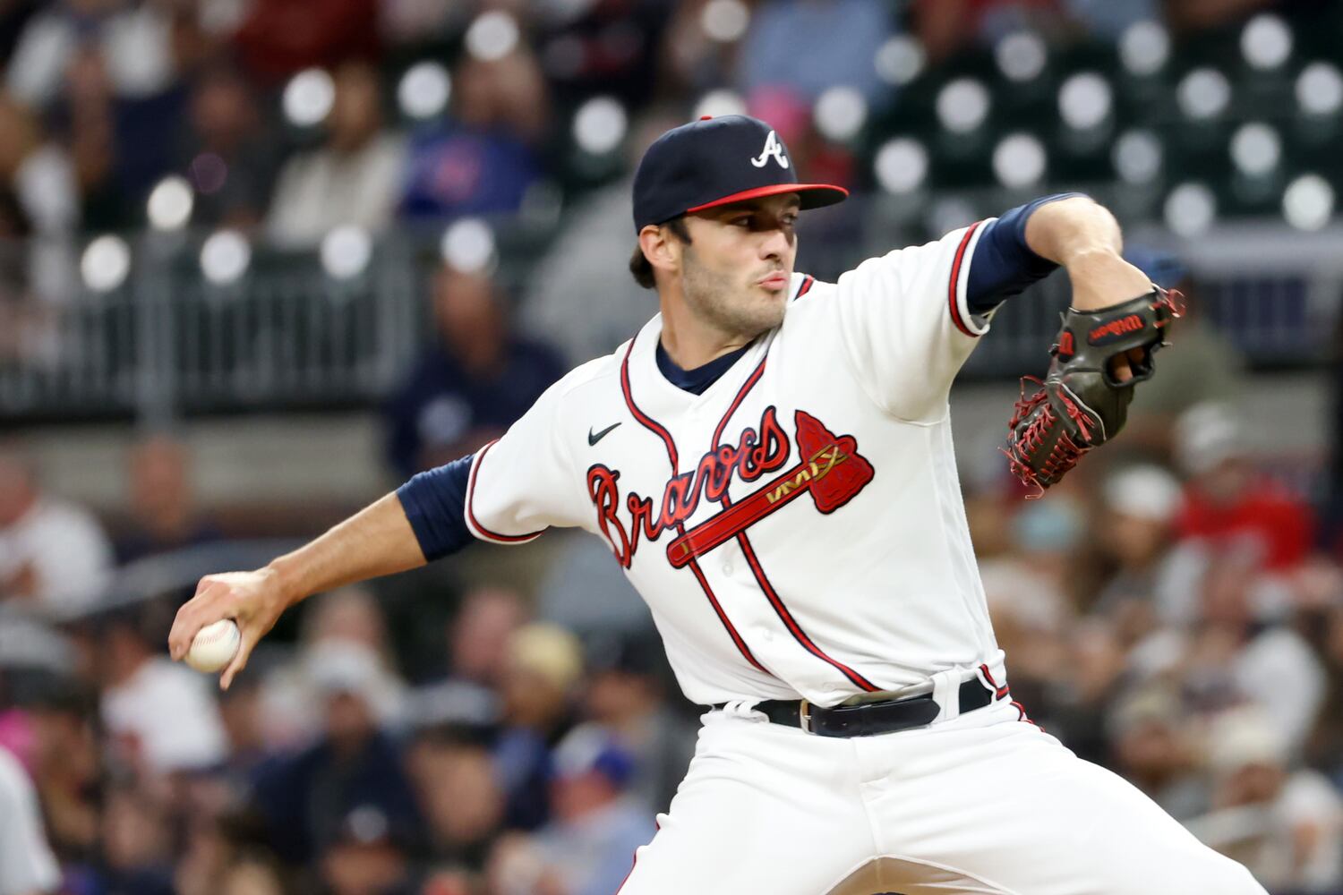 Atlanta Braves relief pitcher William Woods delivers on his MLB debut on Wednesday, April 27, 2022. Miguel Martinez / miguel.martinezjimenez@ajc.com