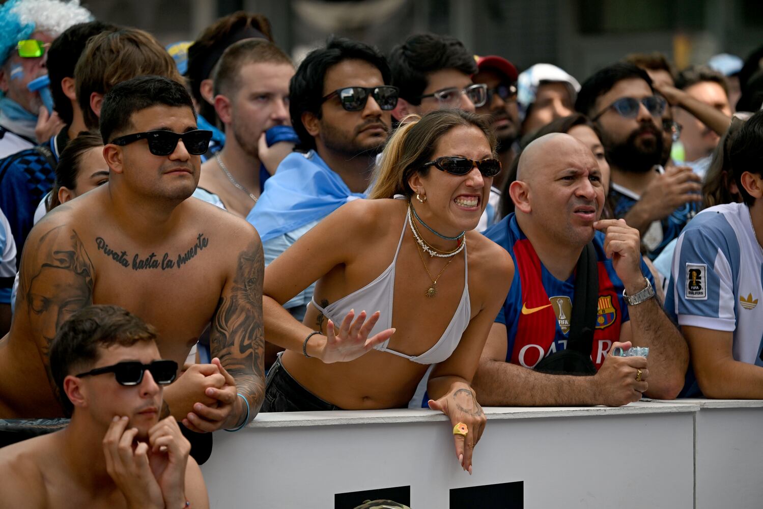 Word Cup Fans : Argentina vs England