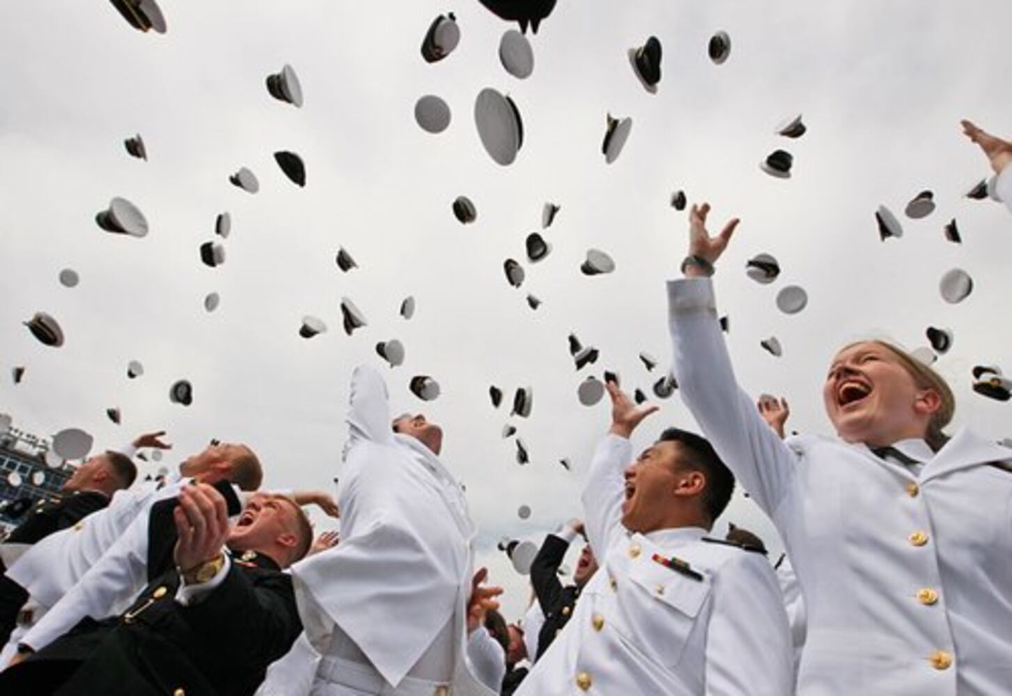 Obama at U.S. Naval Academy graduation