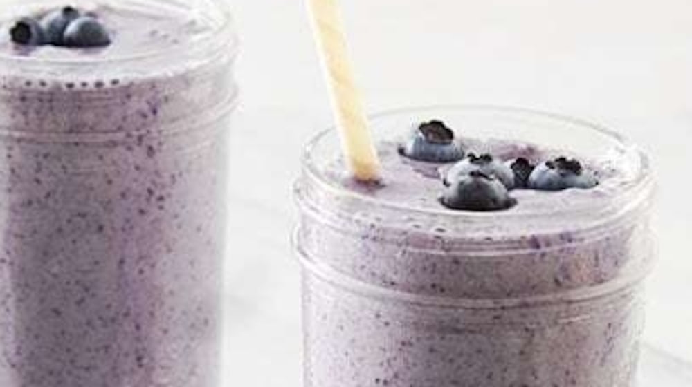 Matcha blueberry smoothie