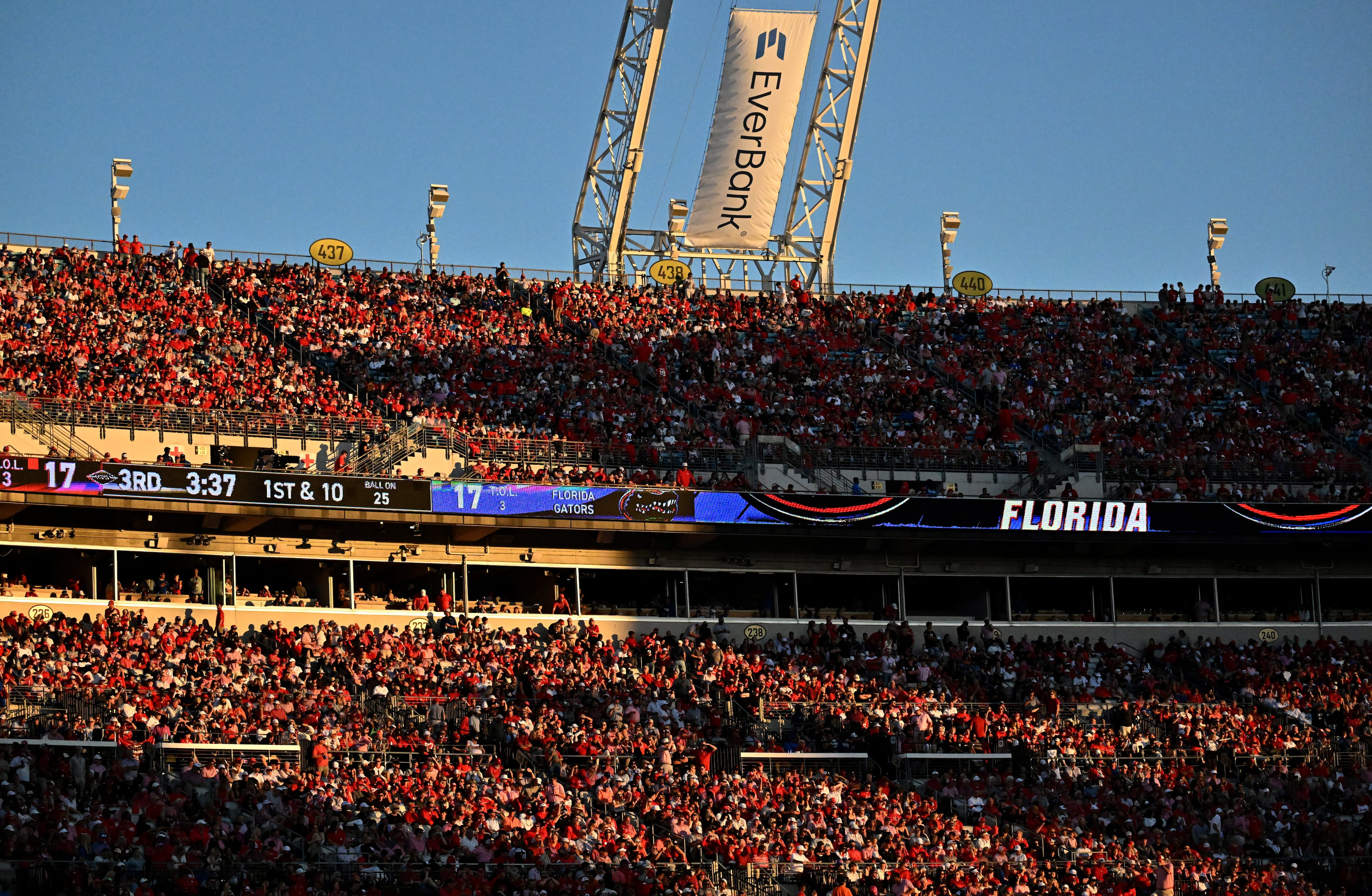 Georgia fans during the second half in an NCAA football game, Saturday, November 1, 2025, Jacksonville, Fla. Georgia won 24-20 over Florida. (Hyosub Shin / AJC)