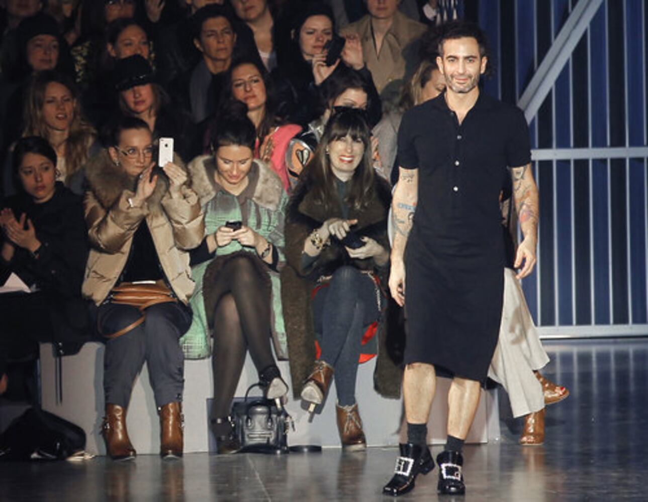 Marc Jacobs unveils Louis Vuitton collection