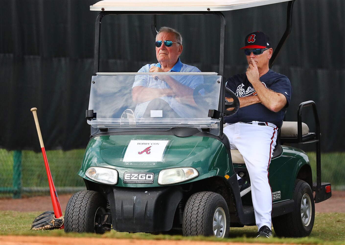 Photos: Bobby Cox attended Braves’ home opener Monday