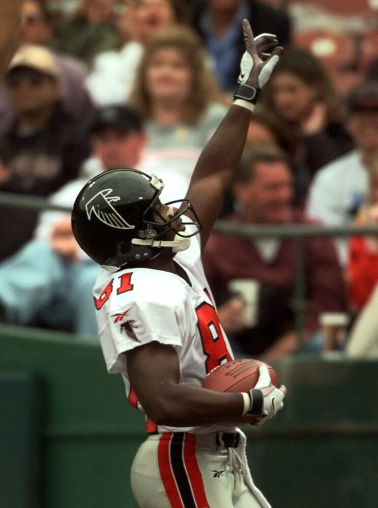 Mathis caught a touchdown for the Falcons in Super Bowl XXXIII