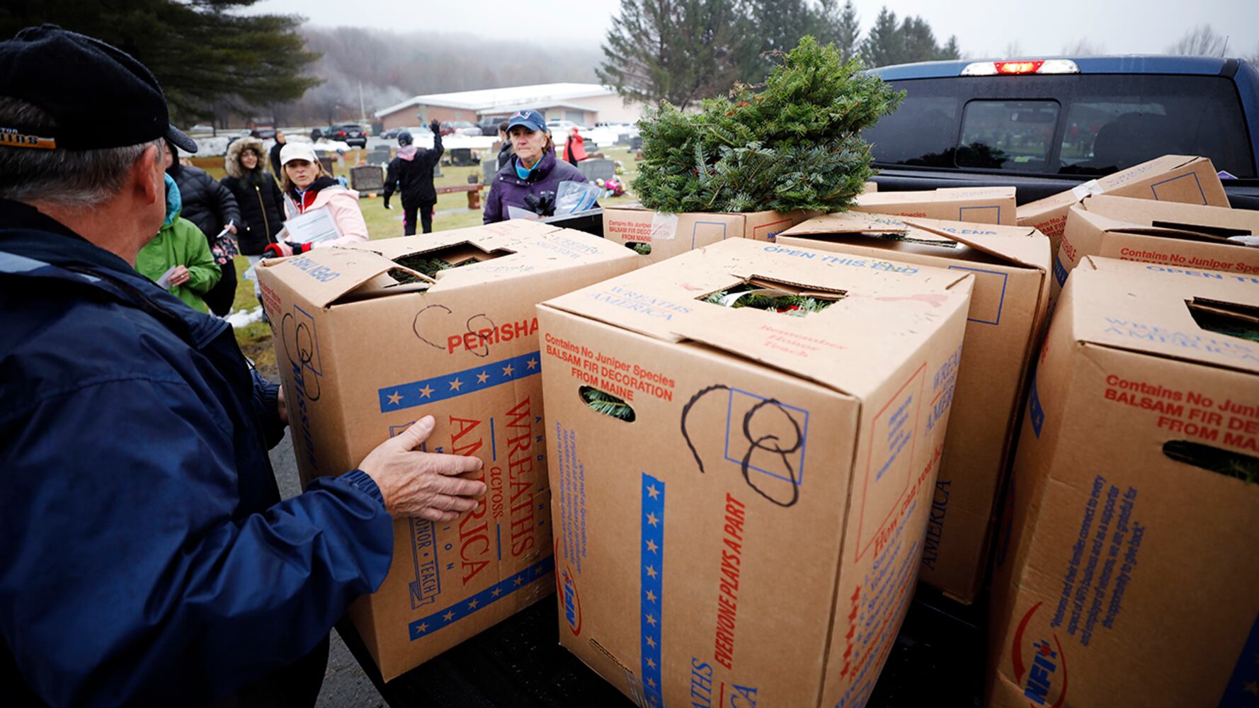 Photos: Wreaths Across America honors fallen heroes