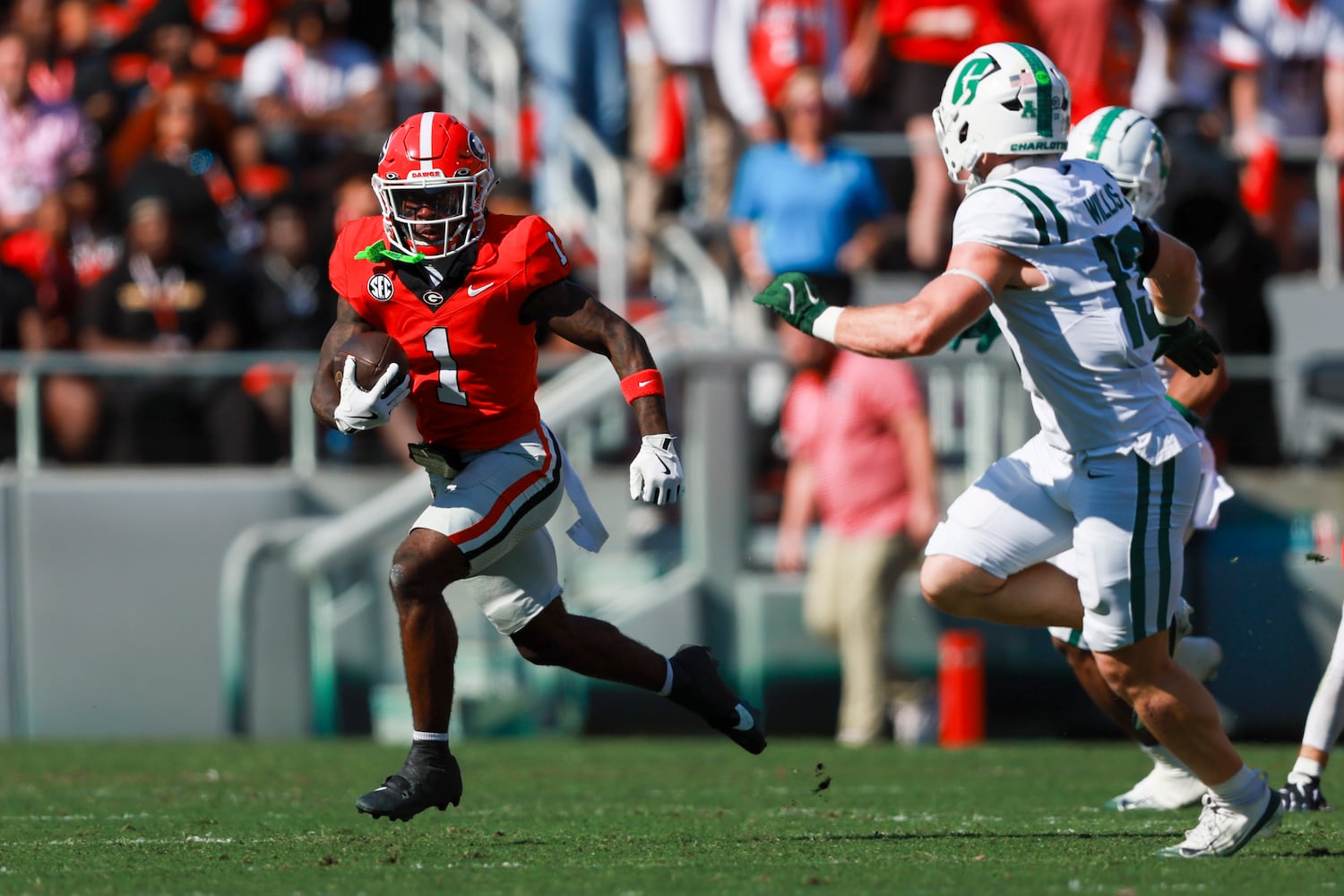 aajc 112225 uga charlotte football