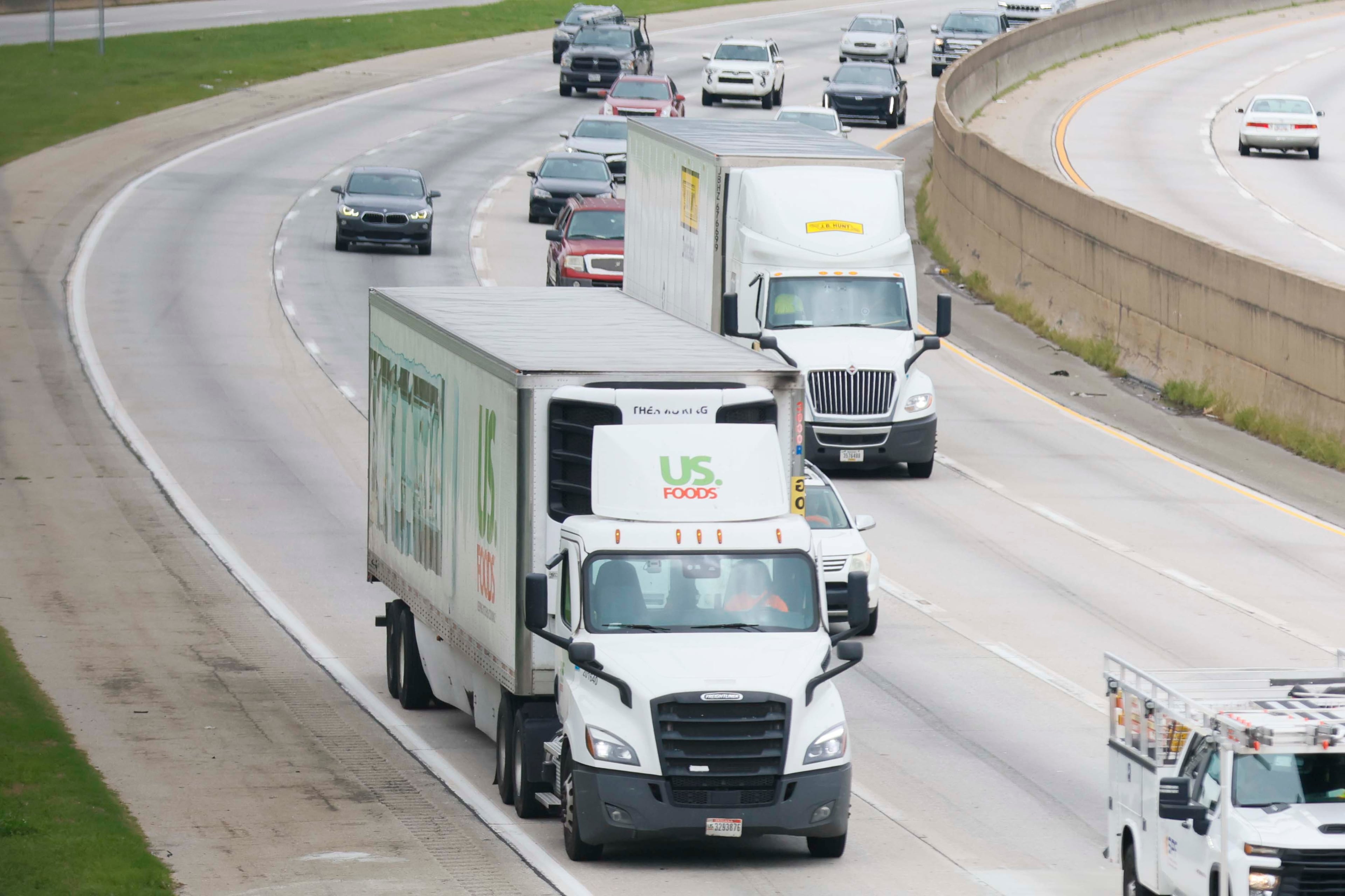 Truck drivers are seen going on I-285 southbound on Wednesday, August 6, 2025. Foreign-born truckers express concerns over English proficiency rules, as the Trump administration mandates a two-part test during roadside inspections.
(Miguel Martinez/AJC)