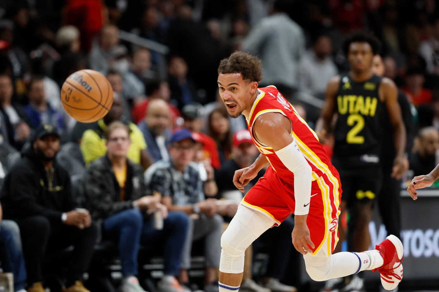 111022 HAWKS PHOTO