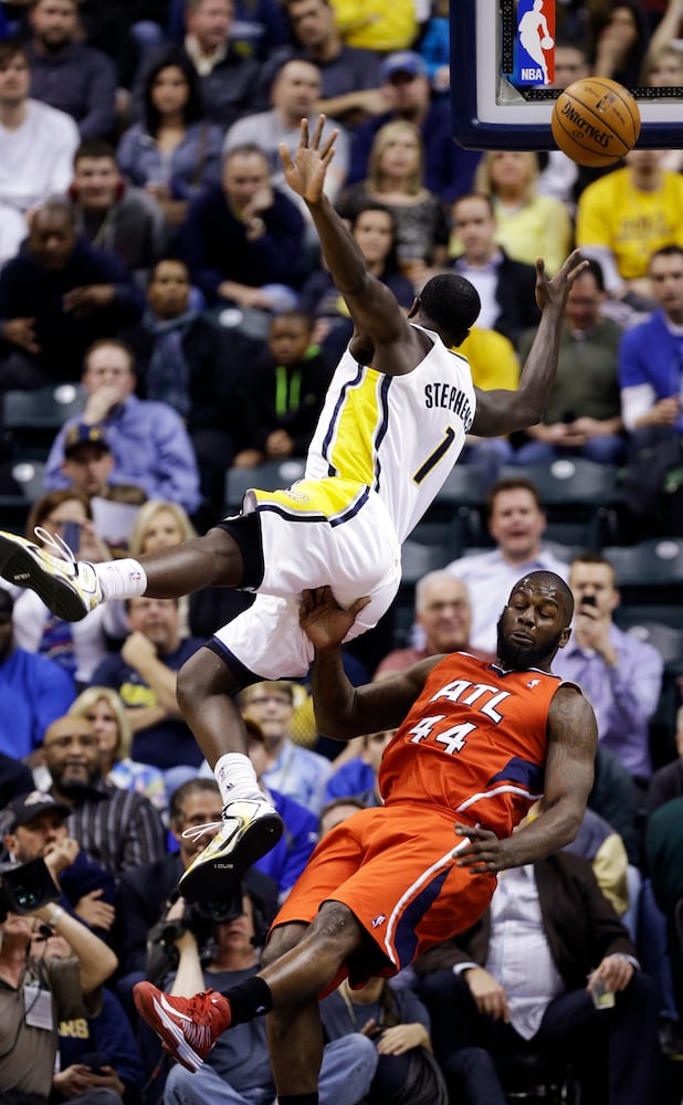 Hawks-Pacers, Playoff Game 2