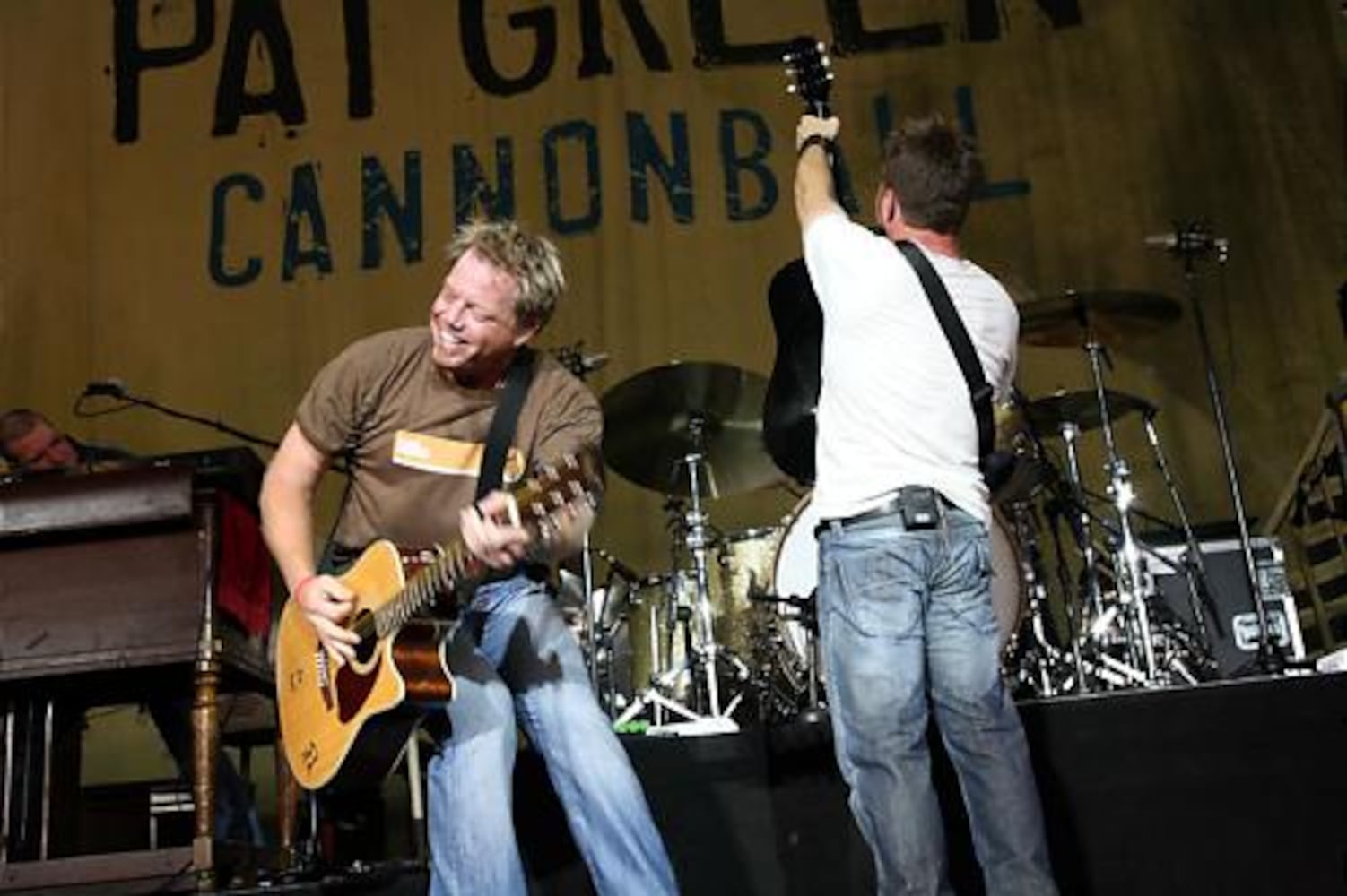 Kenny Chesney rocks Atlanta