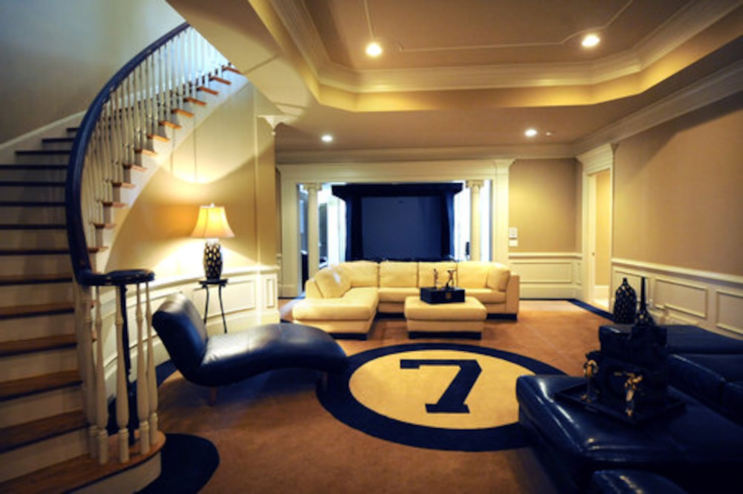 Michael Vick's former home ready for auction