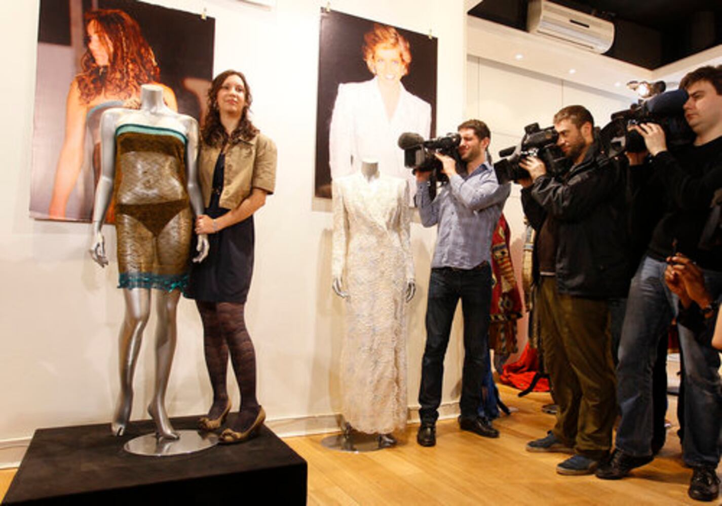 Kate Middleton see-through dress brings $125K