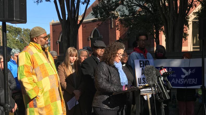 More than 30 interfaith leaders and activists met in downtown Atlanta for a press conference calling for a ceasefire in  Israel's war against Hamas. Speaking is ilise   Cohen, co-founder of Jewish Voice for Peace, Atlanta Chapter.. (Shelia Poole/spoole@ajc.com)