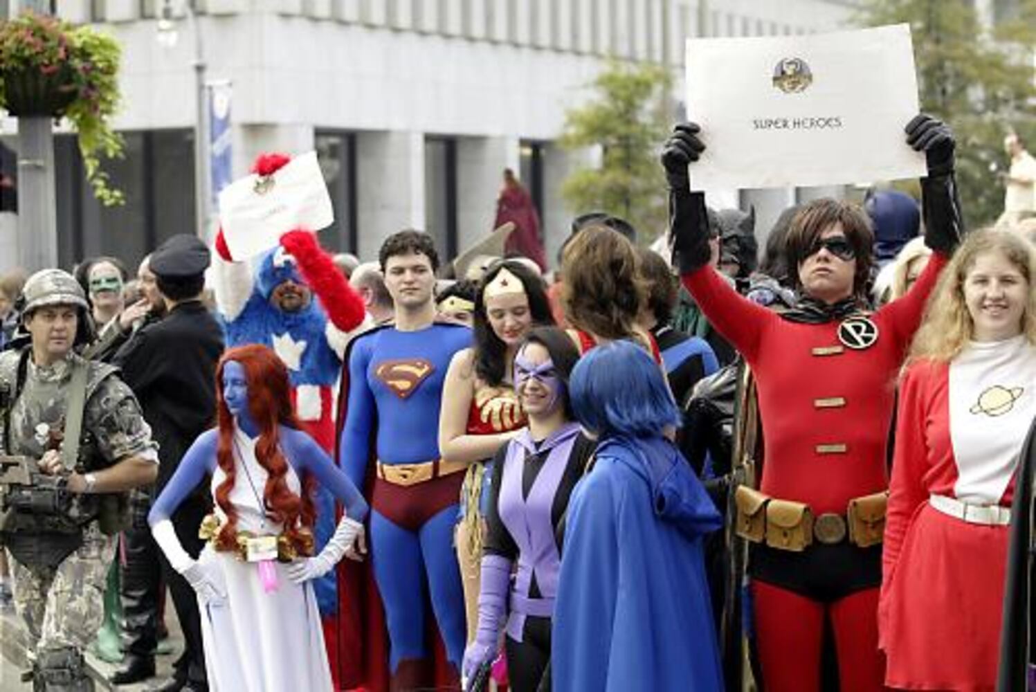DragonCon parade