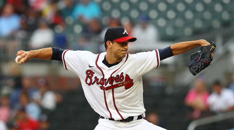 Atlanta Braves pitcher Charlie Morton is not having the same success this season with his curveball. (Curtis Compton / Curtis.Compton@ajc.com)