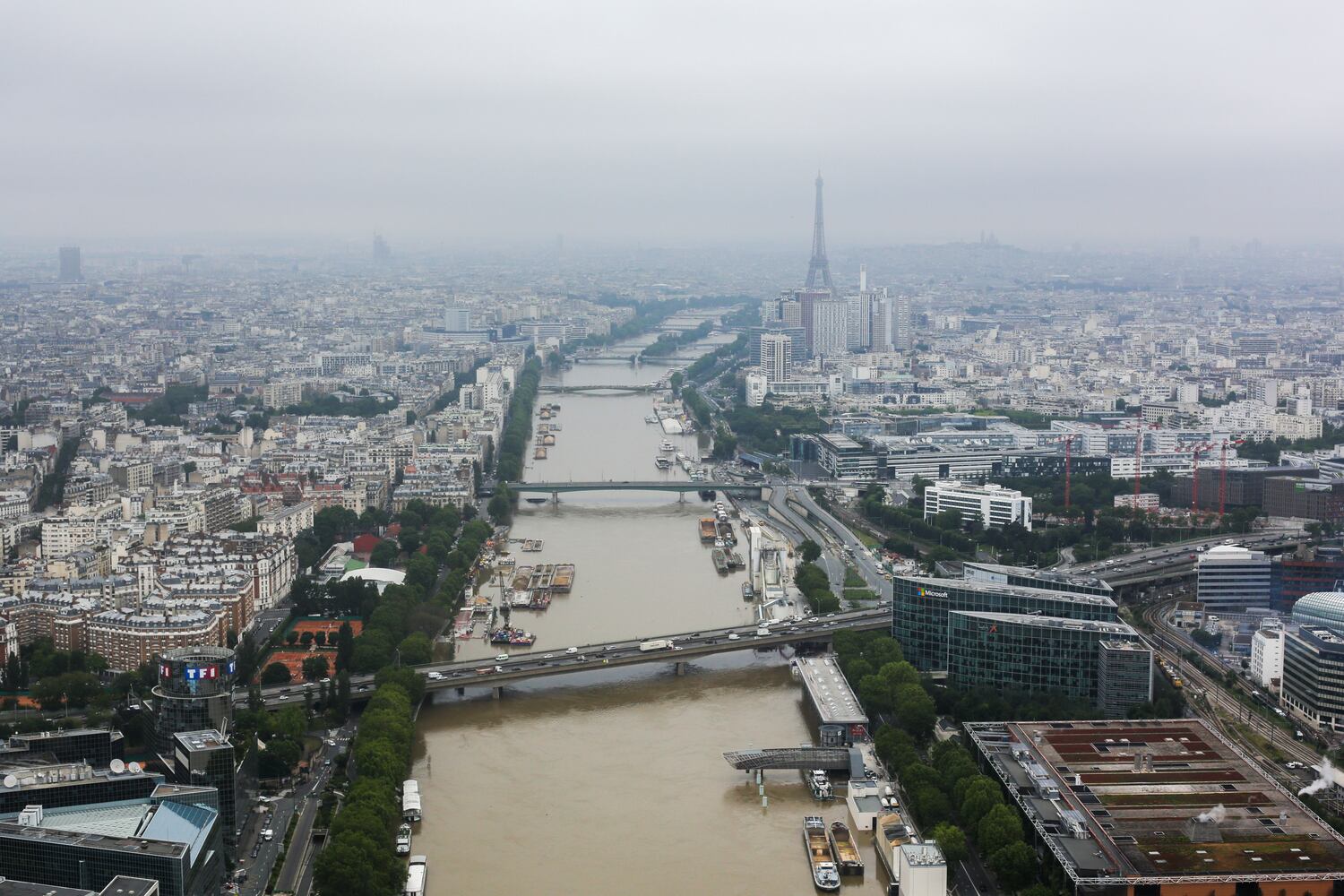 Heavy rains flood Paris