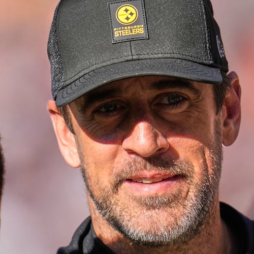 Pittsburgh Steelers quarterback Aaron Rodgers stands on the sidelines during the first half of an NFL football game against the Chicago Bears, Sunday, Nov. 23, 2025, in Chicago. (AP Photo/Erin Hooley)