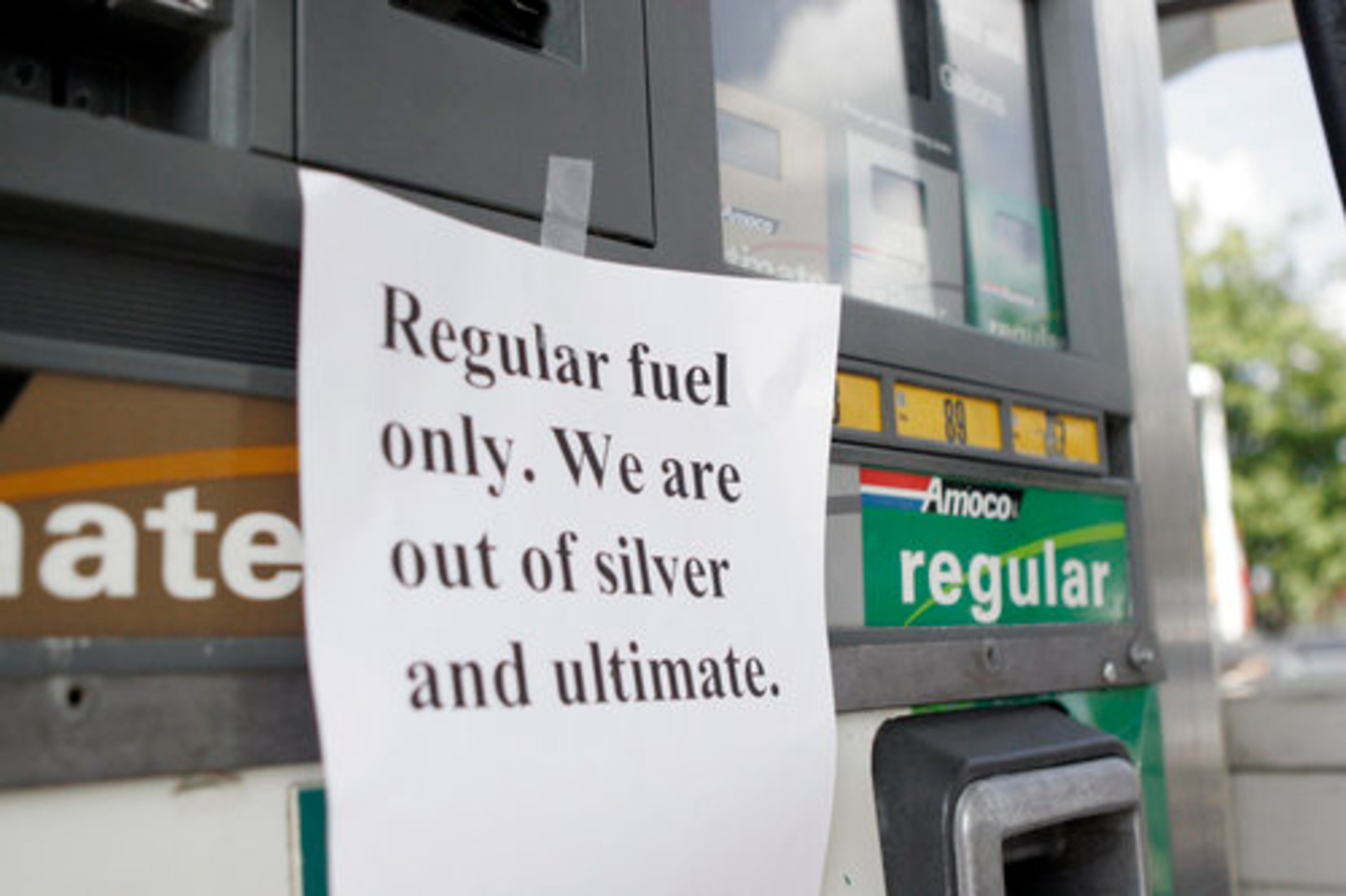 Sept. 2008 -- As the gasoline shortage in the Southeast entered its third week, stations that still had fuel were able to offer only limited options.