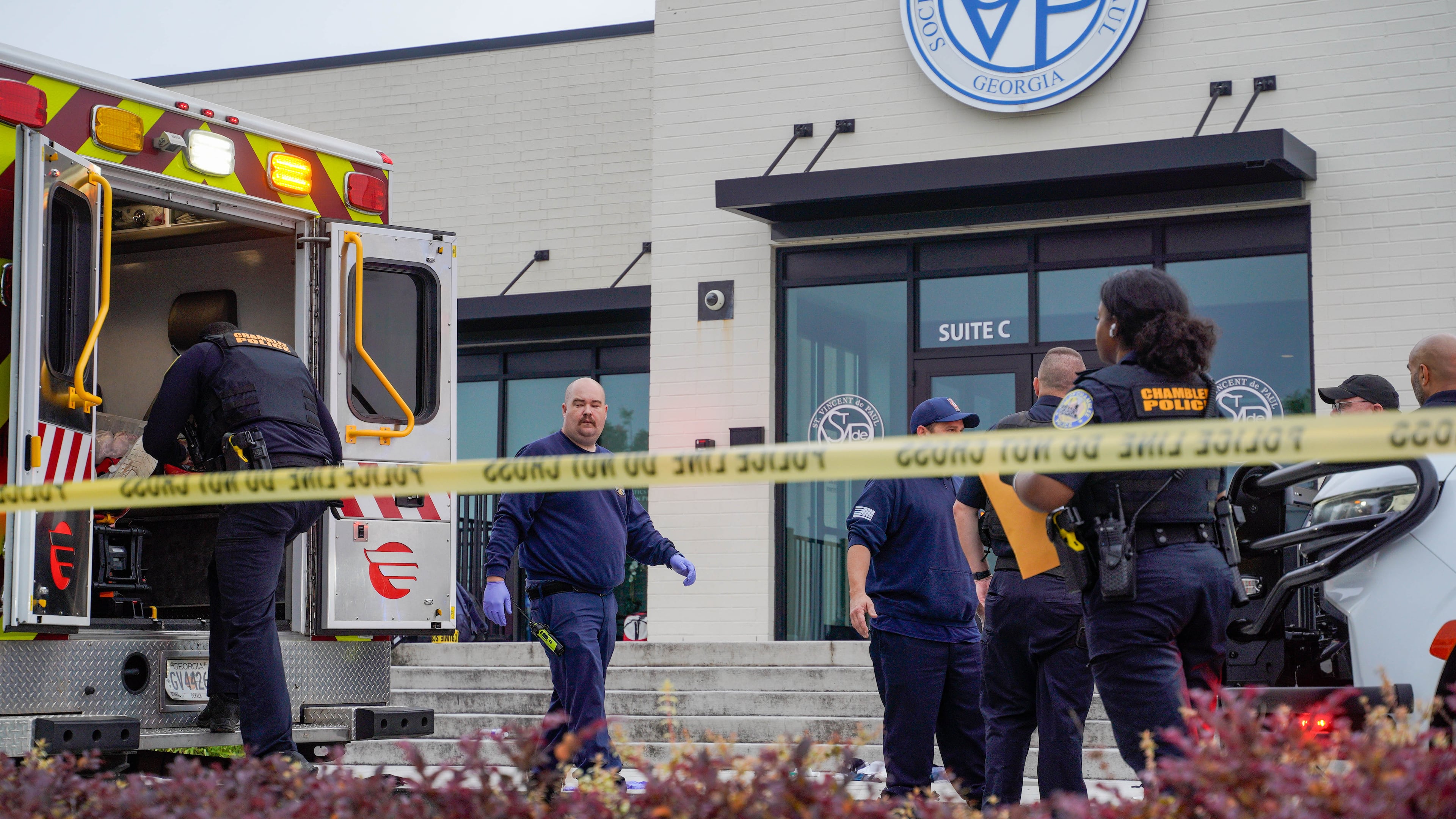 A man was fatally shot and the suspected shooter fled the scene outside a St. Vincent de Paul nonprofit office at 2050 Chamblee Tucker Road on Friday. (Ben Hendren for the AJC)