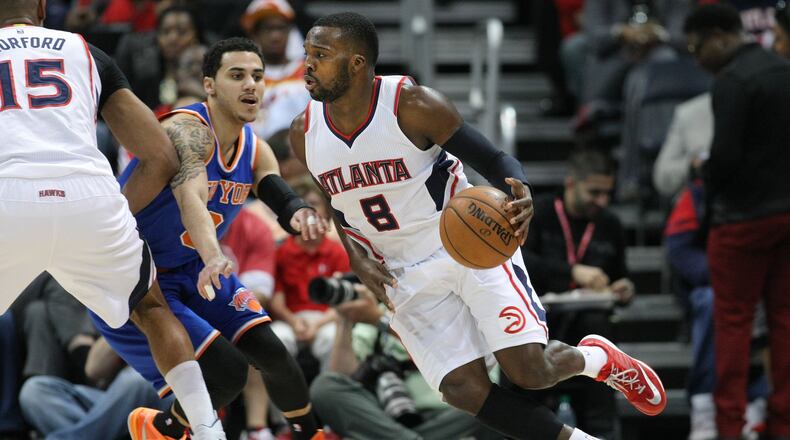 Hawks guard Shelvin Mack drives to the basket against the Knicks in the second quarter at Philips Arena. (Brett Davis, USA Today)