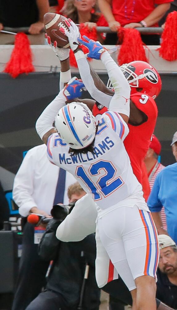 Photos: Bulldogs outlast the Gators in Jacksonville