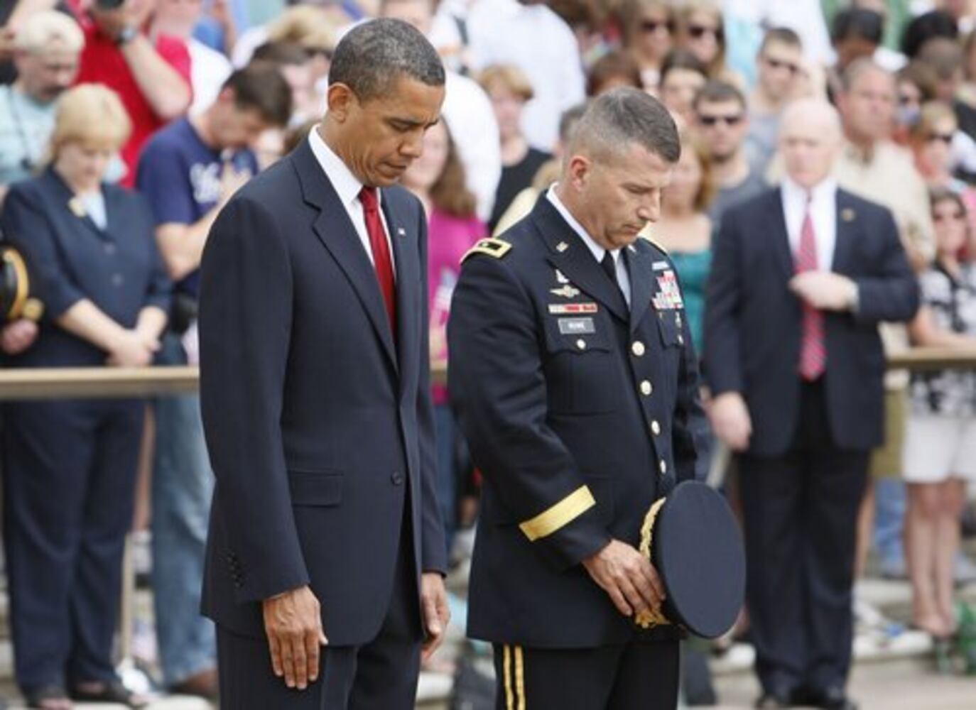 President Obama observes Memorial Day