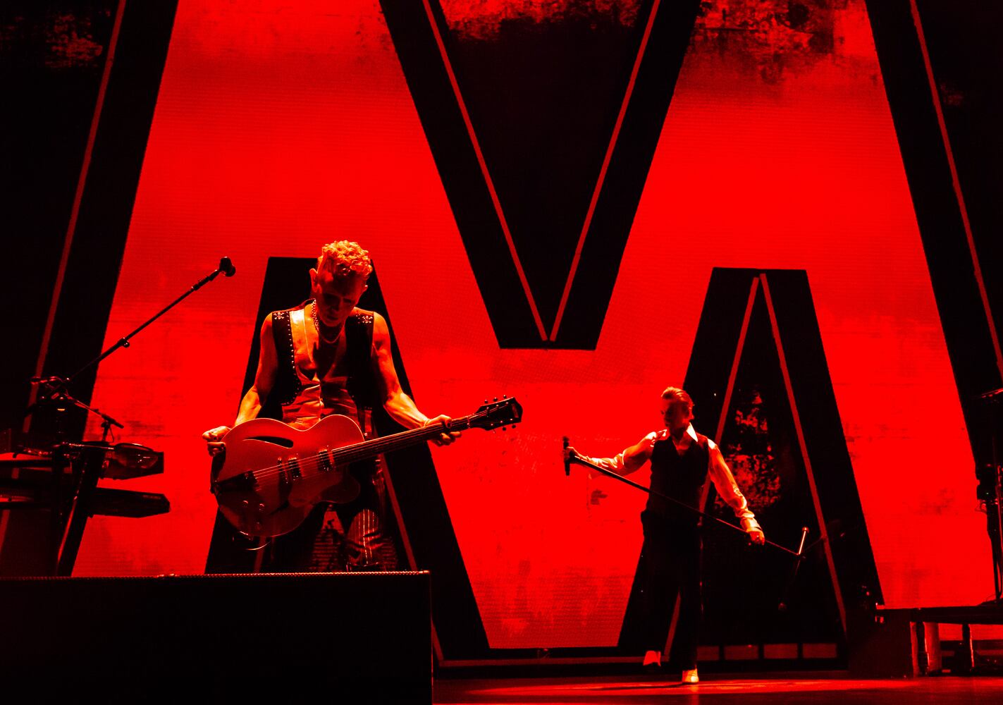 AAJC 101623 depeche mode