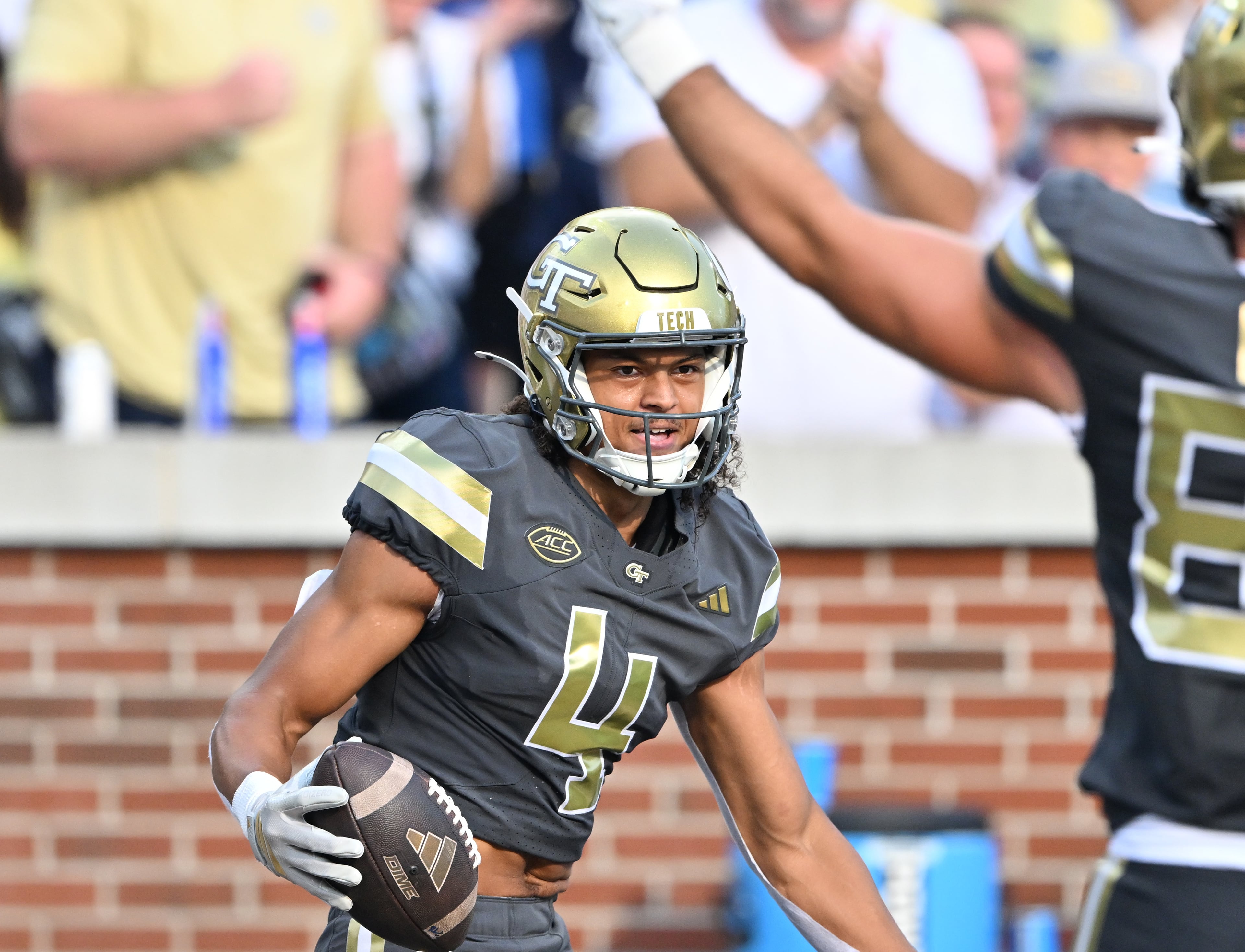 Georgia Tech wide receiver Isiah Canion celebrates after scoring a touchdown during the first half of an NCAA college football game at Georgia Tech's Bobby Dodd Stadium, Saturday, Sept. 20, 2025 in Atlanta. (Hyosub Shin/AJC)