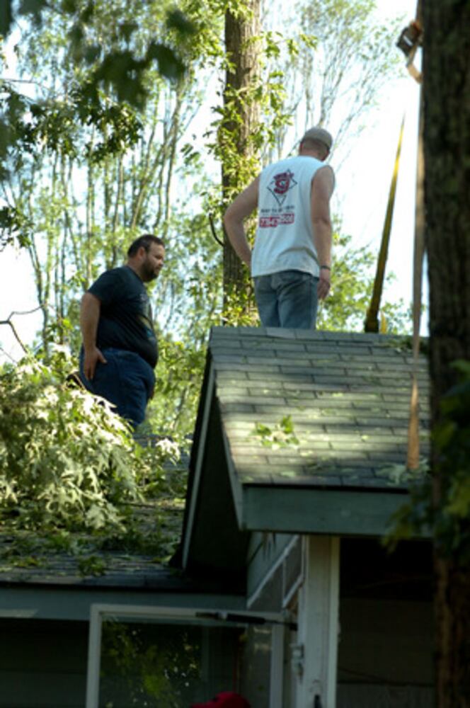 Tornado hits Cherokee