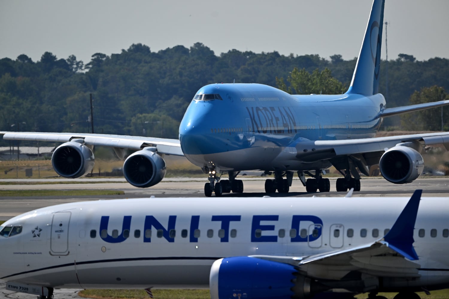 Immigration Raid Hyundai Plant Korea plane leaves Atlanta