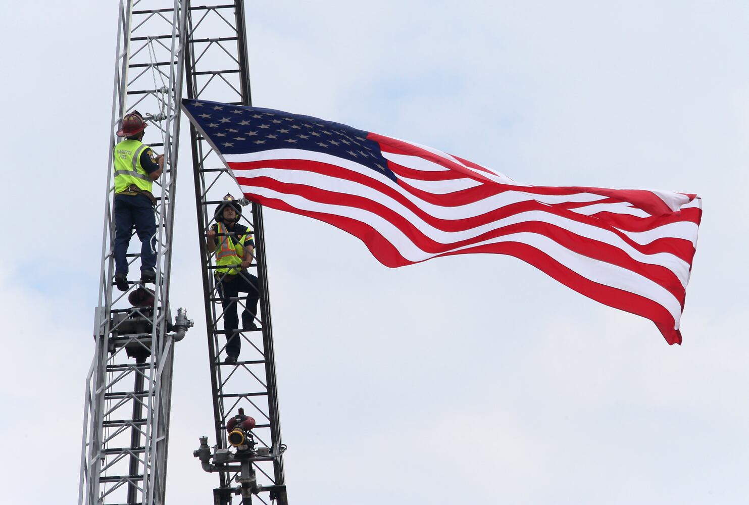 Motorcade for Lance Cpl. Skip Wells