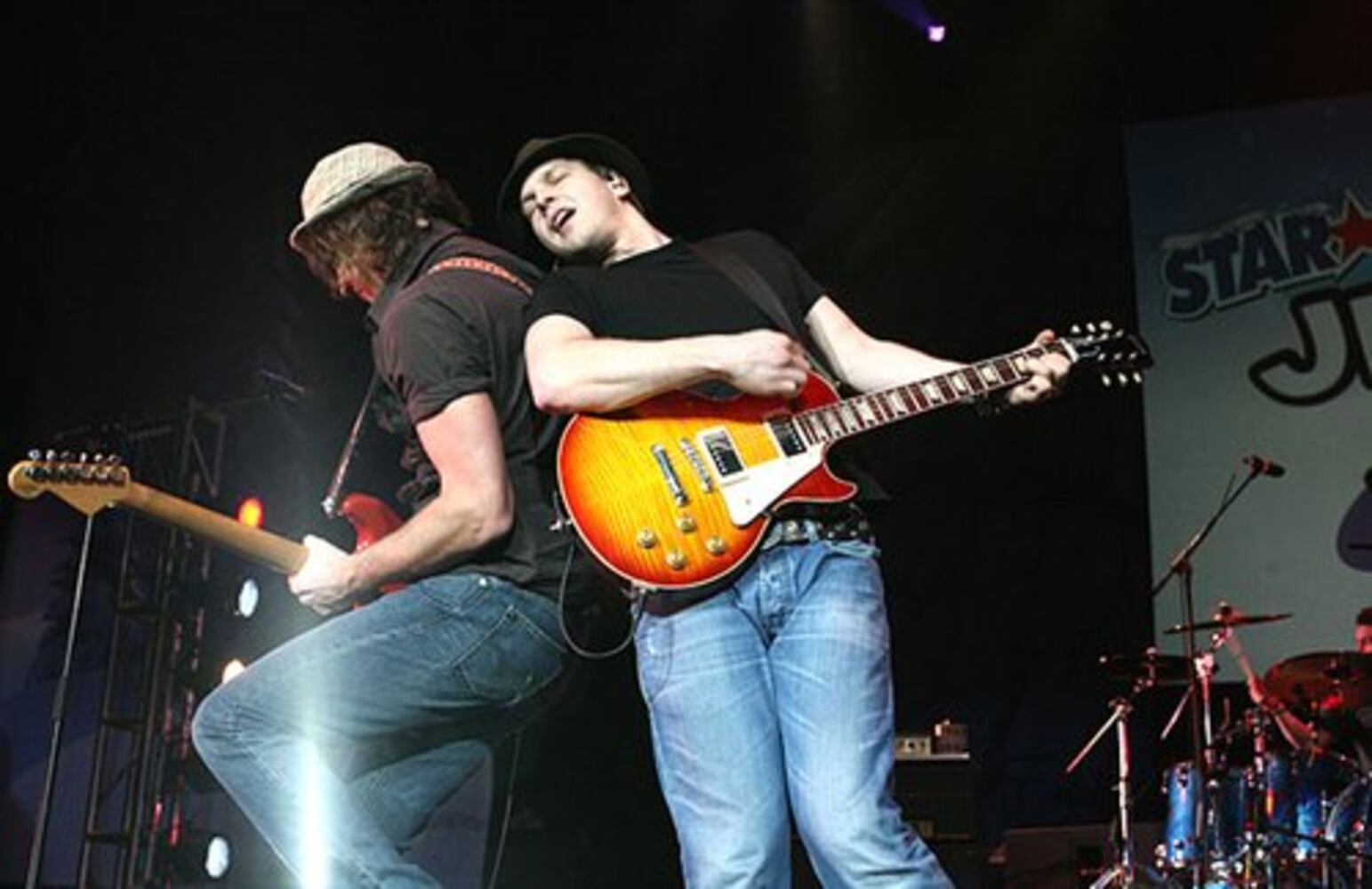 STAR 94's Jingle Jam Concert